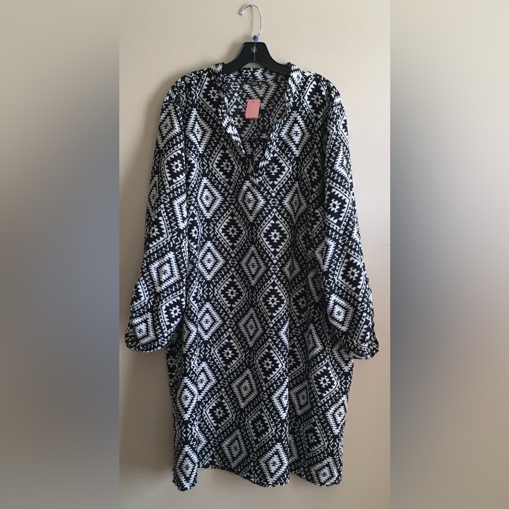 Black and White Geo Patterned Dress